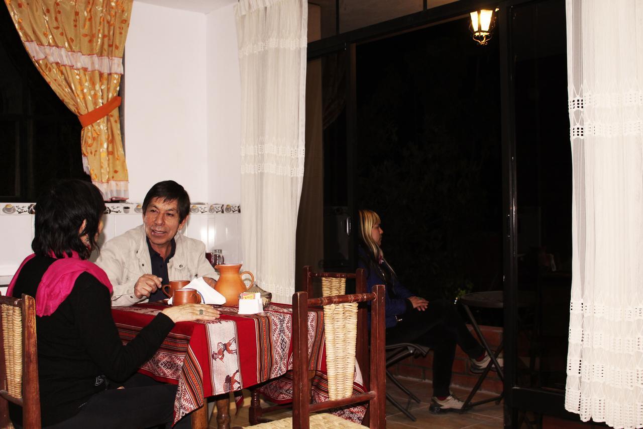 Casa Hospedaje"Los Capulies" Каруас Экстерьер фото